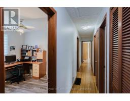 1073 8 CONCESSION - 14