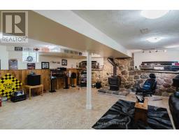 1073 8 CONCESSION - 29