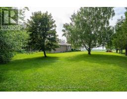 1073 8 CONCESSION - 34