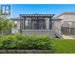 15 MCGOWAN STREET - 32