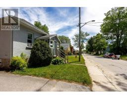 177 2ND AVENUE SW - 43