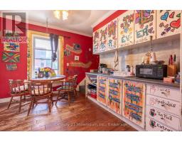 1700 3RD AVENUE E - 25