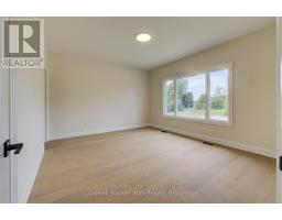 647 MARTIN STREET - 24