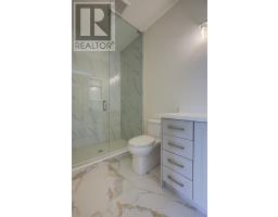 647 MARTIN STREET - 27