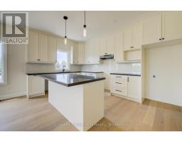 647 MARTIN STREET - 7