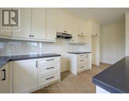 647 MARTIN STREET - 9