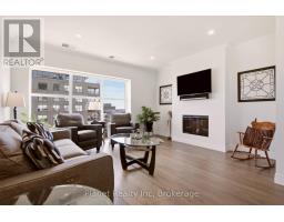 910 - 1878 GORDON STREET - 8