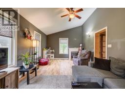 455 DURHAM STREET W - 18