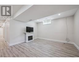 130 BELLAMY CRESCENT - 29