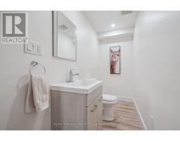 130 BELLAMY CRESCENT - 32