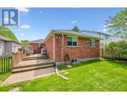 130 BELLAMY CRESCENT - 36