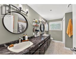 13 BLAIR STREET - 17