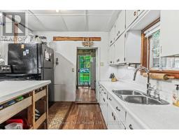 94 FORDS DRIVE - 18