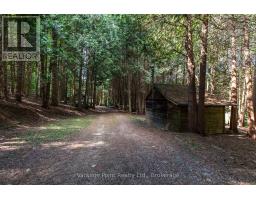 94 FORDS DRIVE - 27