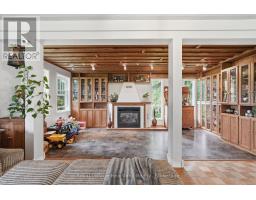 482 CONCESSION 8 - 12