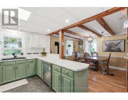 482 CONCESSION 8 - 17