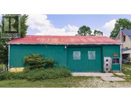 41996 GLENANNON RD., R.R. No.2 ROAD - 15