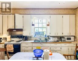 41996 GLENANNON RD., R.R. No.2 ROAD - 32
