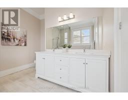 31 CONLIN COURT - 24