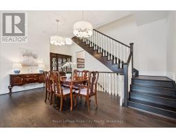 31 CONLIN COURT - 25