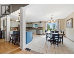 14 HEWITT STREET - 11