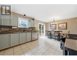 14 HEWITT STREET - 12