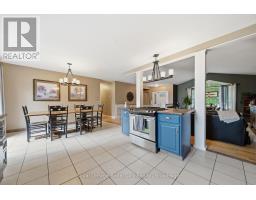 14 HEWITT STREET - 13