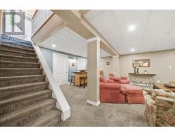14 HEWITT STREET - 26