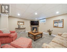 14 HEWITT STREET - 27