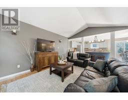 14 HEWITT STREET - 9