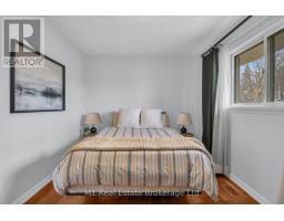 148 VICTORIA ROAD N - 17