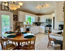 238 4TH STREET CRESCENT - 20