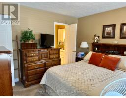 238 4TH STREET CRESCENT - 27