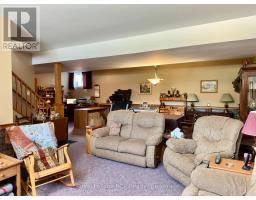 238 4TH STREET CRESCENT - 35
