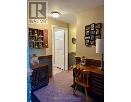 238 4TH STREET CRESCENT - 40