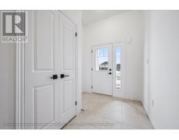 537 ANTON CRESCENT - 20