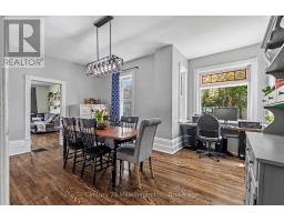 16 PETER STREET - 15