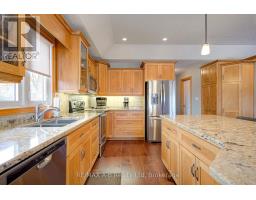 194 STATION ROAD - 10