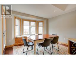 194 STATION ROAD - 11