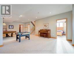 194 STATION ROAD - 25