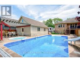 194 STATION ROAD - 38