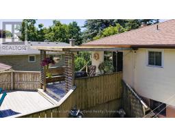 235 HINCKS STREET - 38