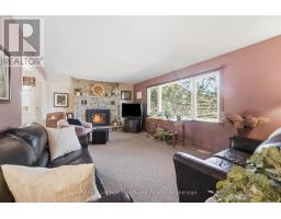 235 HINCKS STREET - 4