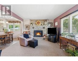 235 HINCKS STREET - 5