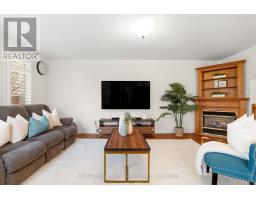 131 SWIFT CRESCENT - 12