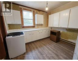 43 CLINTON STREET S - 4