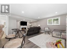 72 AVONWOOD DRIVE W - 23