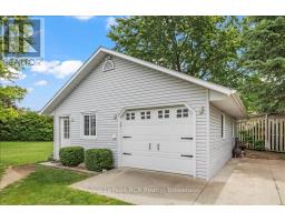 235 4TH STREET CRESCENT - 36