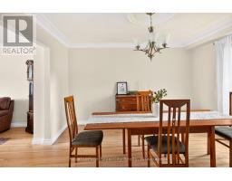 9 DARREN PLACE - 11