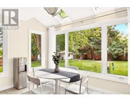 9 DARREN PLACE - 17